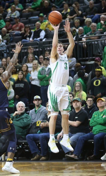 Pritchard scores 20, Oregon hands Cal 11th straight loss